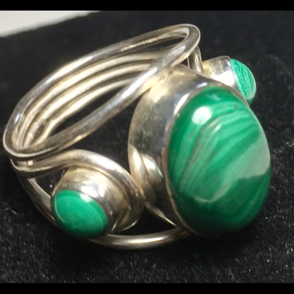 Malachite & 925 Silver Ring - image 2